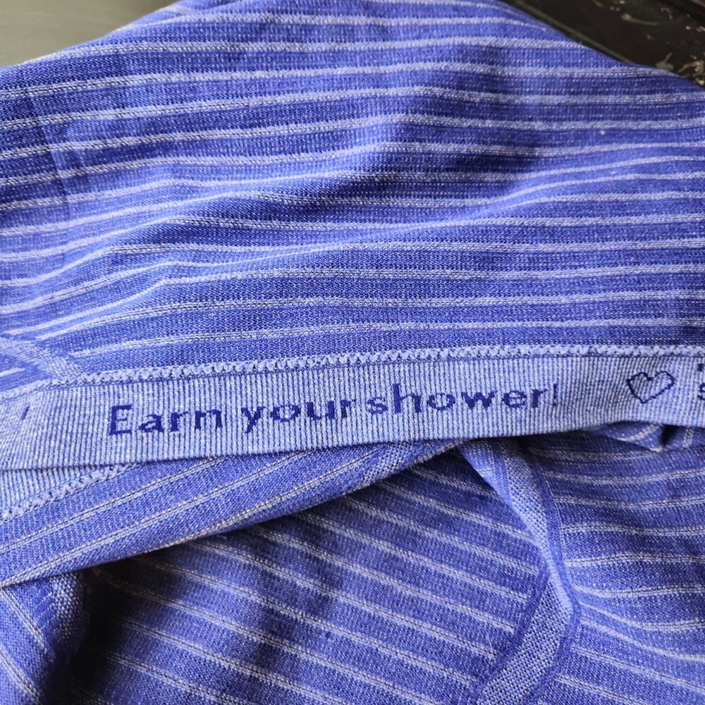 Lululemon Run: Swiftly Tech Tank Blue Size 4 - image 4